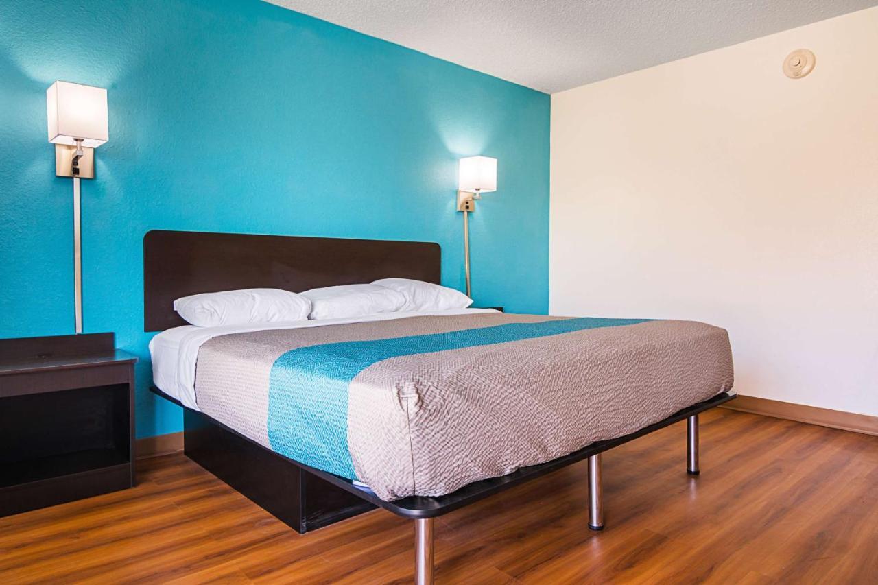 Econo Lodge 阿什伯勒 外观 照片